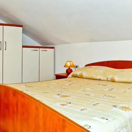 Apartamento Midea