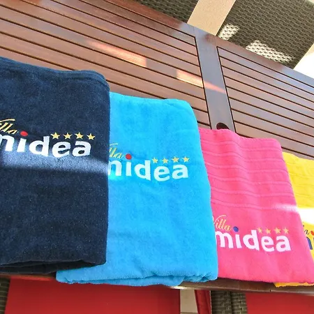 Midea Supetar