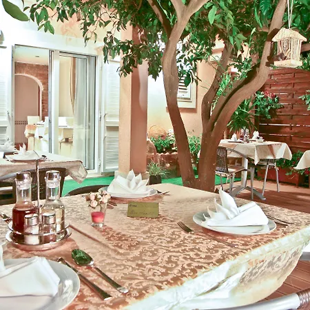 アパート Midea スペタル