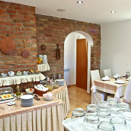 アパート Midea スペタル