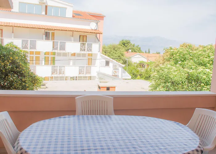 Lägenhet Midea Supetar